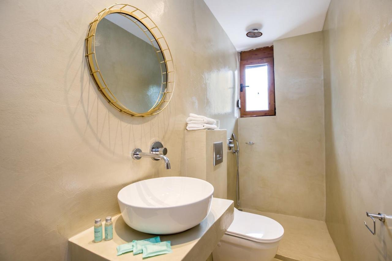 Mak Hotels Potos Bagian luar foto